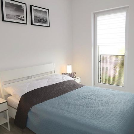 Bialy Apartament Centrum Apartment Kolobrzeg Ngoại thất bức ảnh